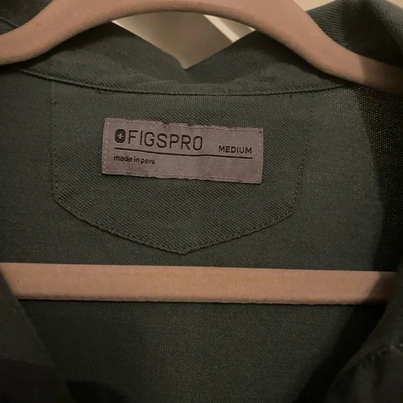 Figs Women's Bonsai Technical Pique -Slim Shortsleeved Scrubpolo™ - Picture 2 of 2